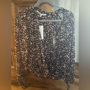 Collective Concept blouse- Size Medium